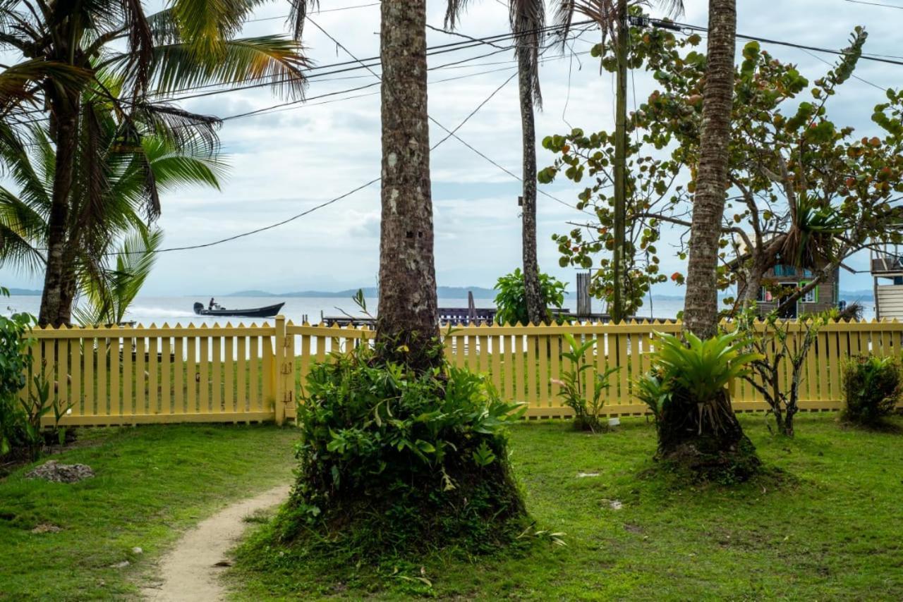 Hotel Tierra Verde Bed And Breakfast Bocas Town Dış mekan fotoğraf