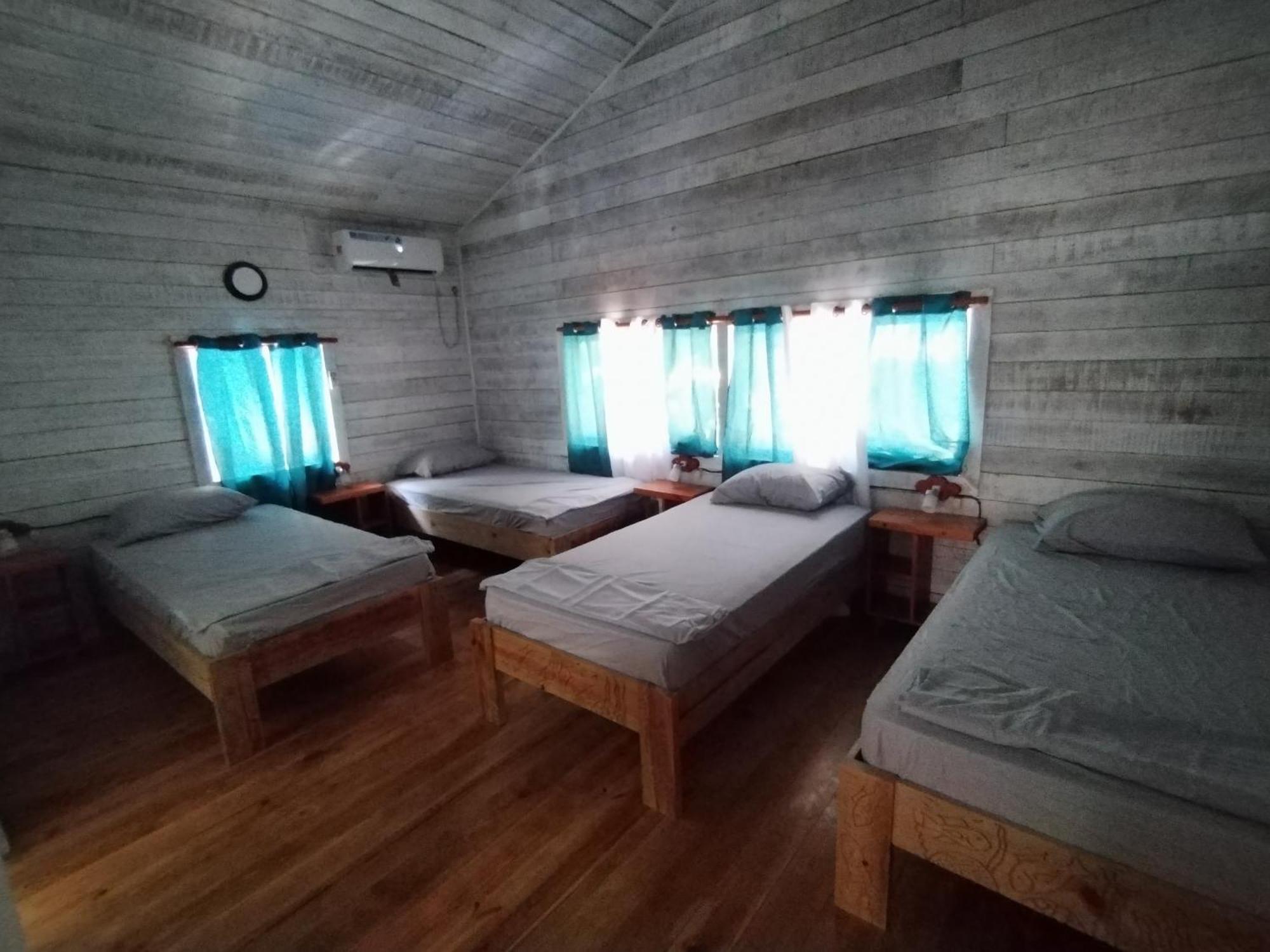 Hotel Tierra Verde Bed And Breakfast Bocas Town Dış mekan fotoğraf