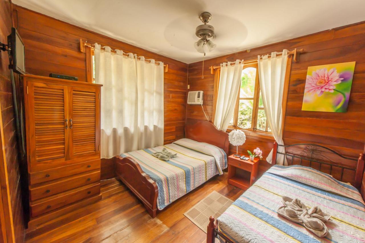 Hotel Tierra Verde Bed And Breakfast Bocas Town Dış mekan fotoğraf