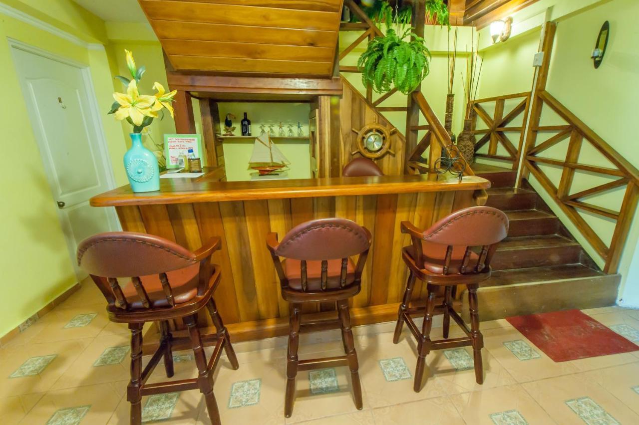 Hotel Tierra Verde Bed And Breakfast Bocas Town Dış mekan fotoğraf